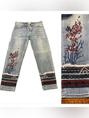 Tru Luxe embellished jeans size 10